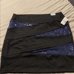 NWT sequined skirt size XL